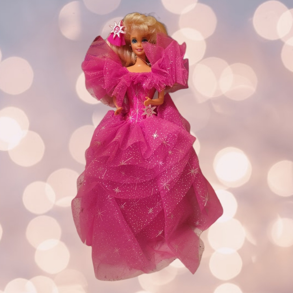 1990 Limited Edition Happy Holidays Barbie